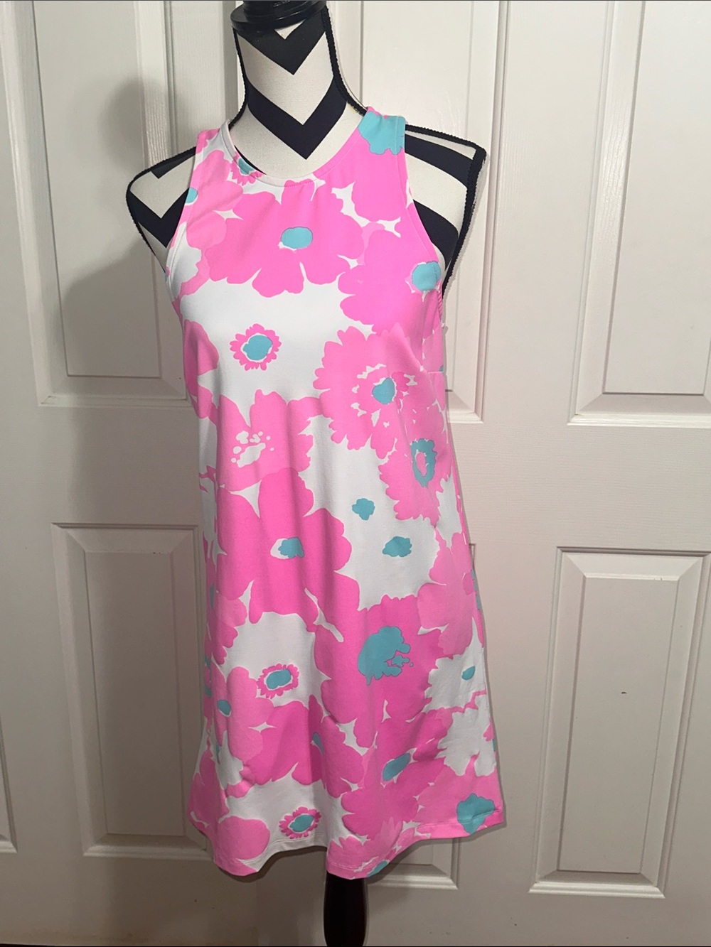 MAHI Gold Pink Floral Shift Dress
